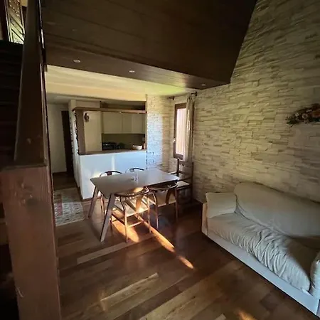 Charming Duplex 2-bedroom In Borgata. Appartamento Borgata Sestriere